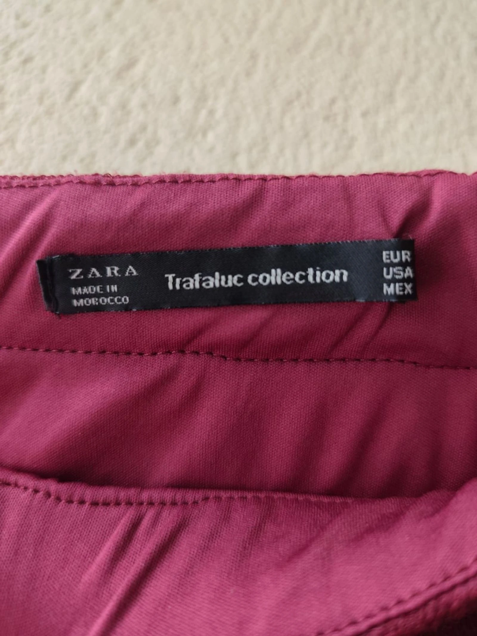 Zara TRF/Trafaluc – Falda midi de encaje burdeos T.M – photo 2